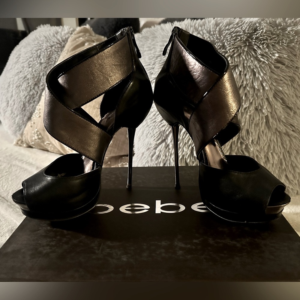 Bebe - Kendall high heels/ stilettos - Black & Copper Leather 5in heel - Size 7